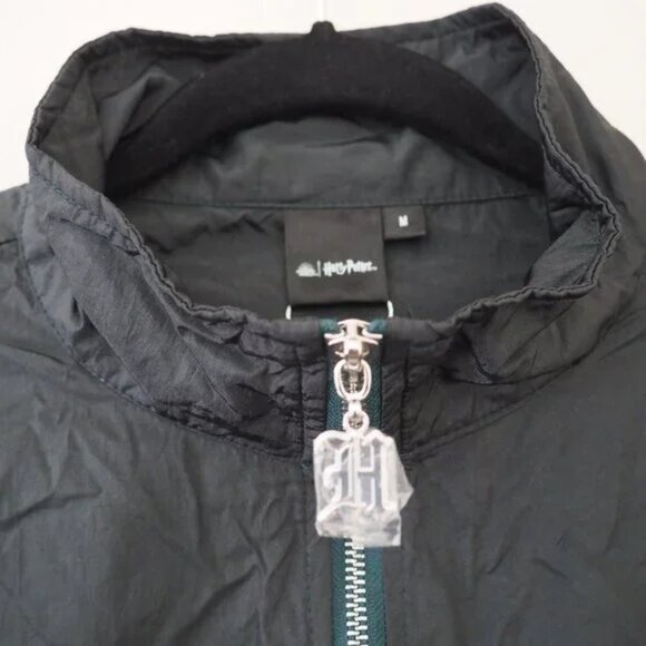 !! NWT Harry Potter x Shein Graphic Patched Colorblock Half Zip Windbreaker - Picture 5 of 6